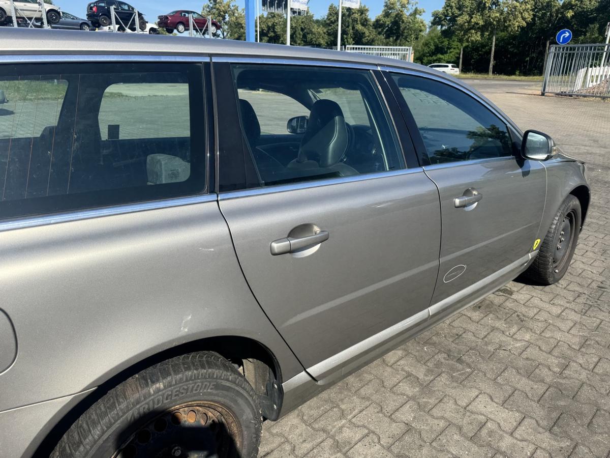 Volvo V70 3 original T&uuml;r hinten rechts 484 Seashell Metallic Kombi Rohbau Bj.2009